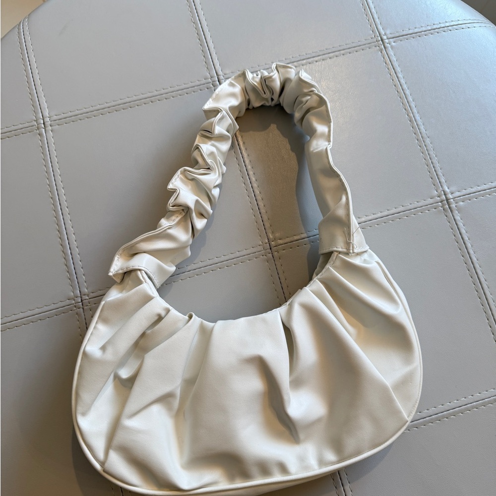 Elegant Cream Ruched Shoulder Bag